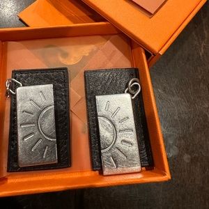 EUC Hermes sun two piece necklace set